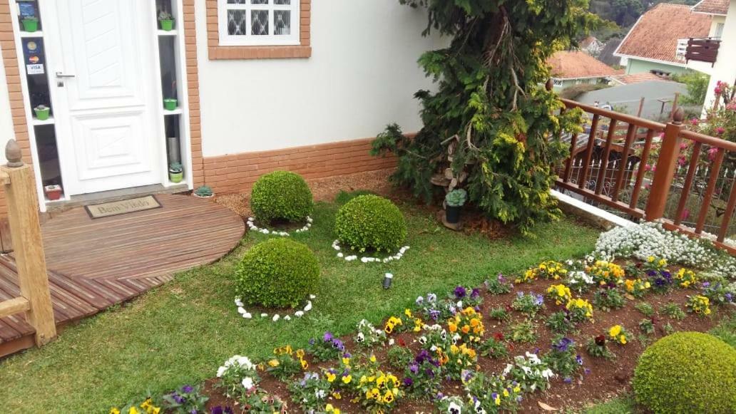 Pousada Dos Pinguins - Campos do Jordao — Photos 1